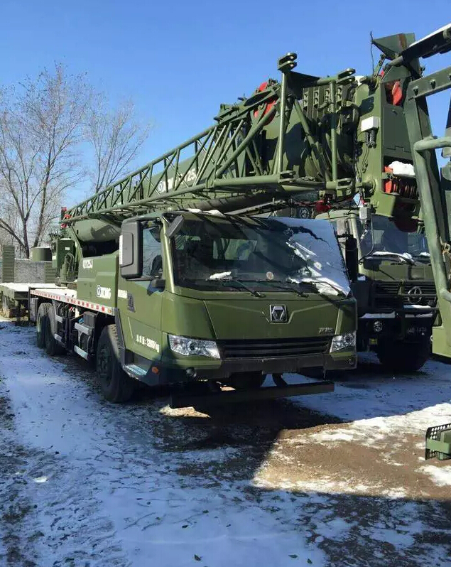 國產(chǎn)吊車和軍用吊車